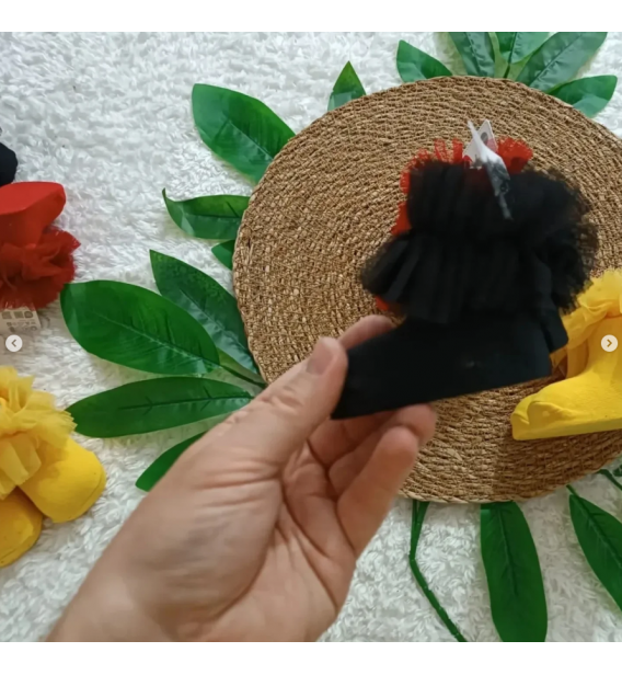 0-1 YAŞ UYUMLU KOKOŞ PENYE BEBE ÇORAP / RENK SEÇİNİZ