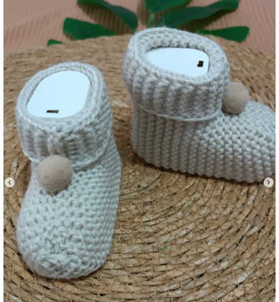 Kampanyalı yenidoğan ponponlu triko bebe çoraplar/ KAHVERENGİ