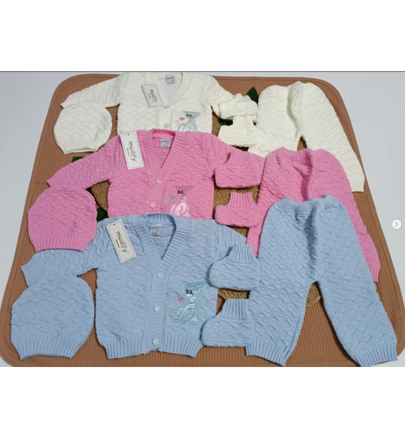 6 AY UYUMLU DÖRT PARÇALI BEBE TRİKO TAKIM SETLER / KREM PEMBELİ