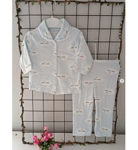 3-6 AY TAMAMEN PAMUKLU KUMAŞ ÖNDEN ÇITÇITLI PİJAMA TAKIMI ÇEŞİTLERİ/ MAVİ ZEMİN BULUTLU