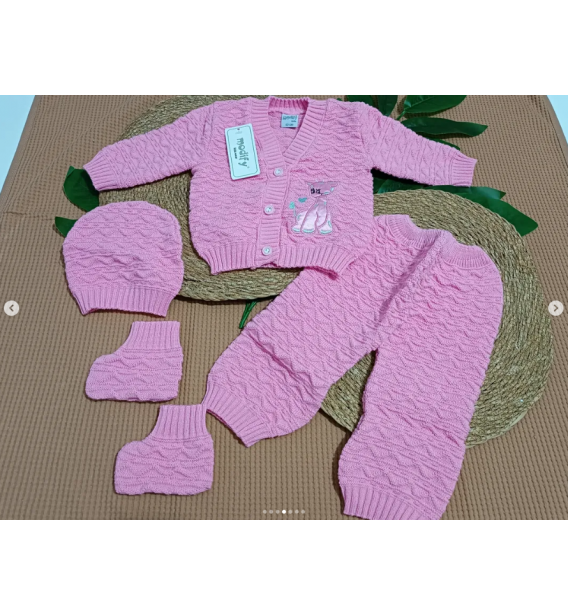 MODİFY 6 ay için 4 parça triko bebe set / MAVİ ZEMİN