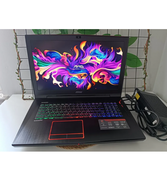 MSİ TİTAN GT73VR 6RE TİTAN / İKİNCİ EL ÜST SEVİYE İŞYERİ CİHAZI