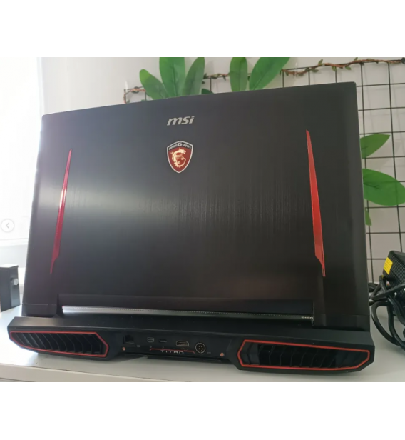 MSİ TİTAN GT73VR 6RE TİTAN / İKİNCİ EL ÜST SEVİYE İŞYERİ CİHAZI