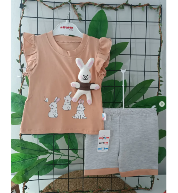 Karacon kampanyalı yazlık penye şortlu bebe takım çeşitleri/ KAHVERENGİ OYUNCAK TAVŞANLI KIZ